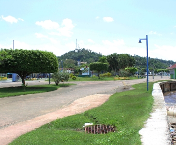 Galeria: El Pueblo Santa bárbara de samaná